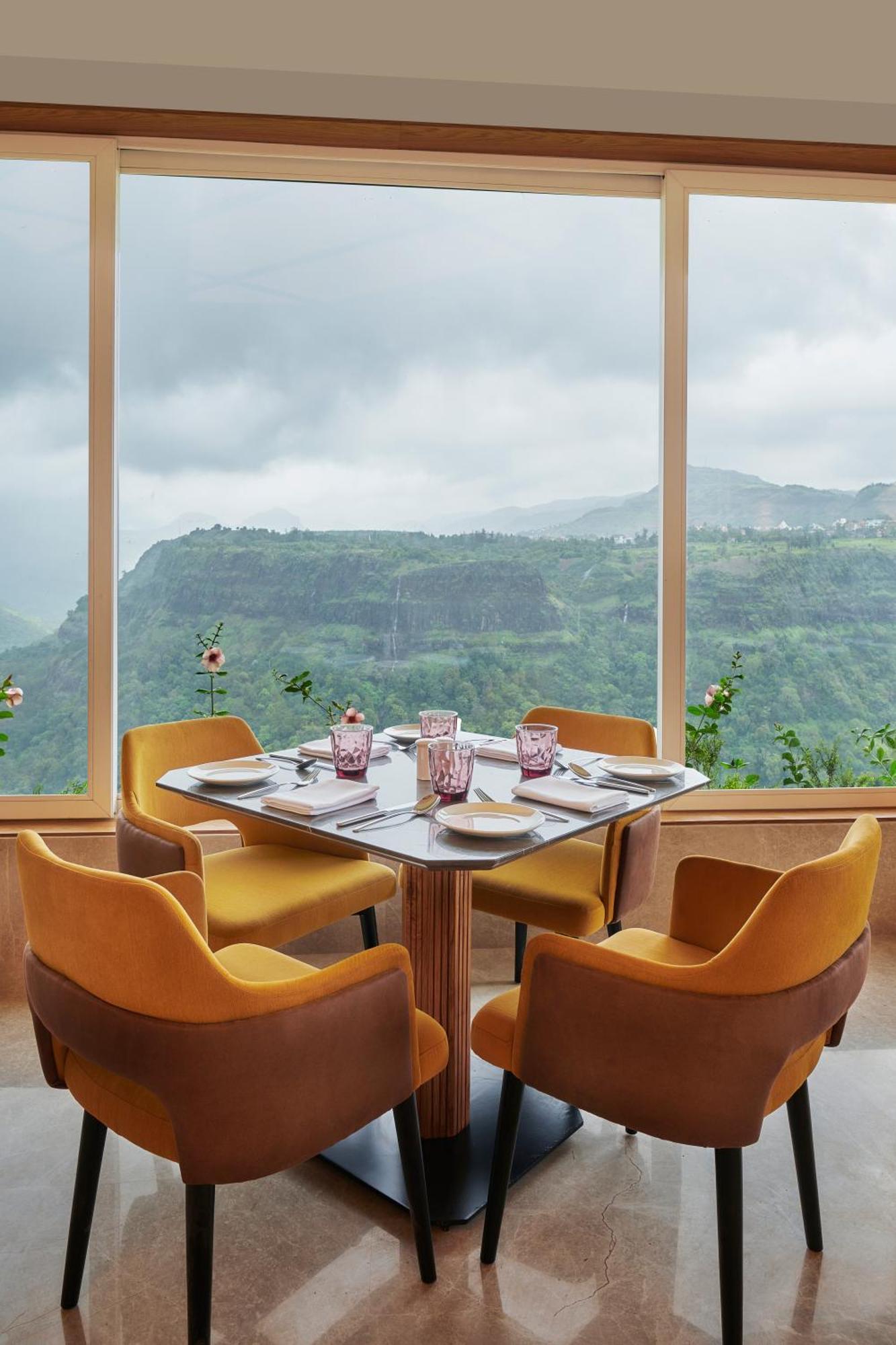 The Dukes Retreat Khandala Lonavala Buitenkant foto